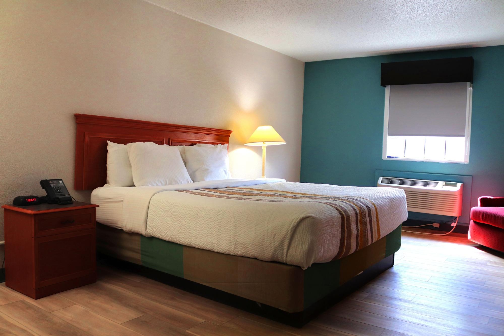 La Quinta Inn By Wyndham Columbus Airport Area Εξωτερικό φωτογραφία