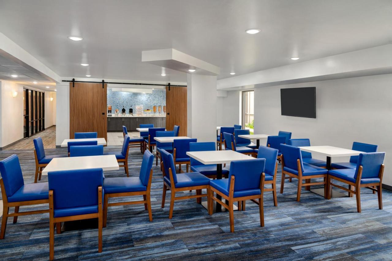 La Quinta Inn By Wyndham Columbus Airport Area Εξωτερικό φωτογραφία
