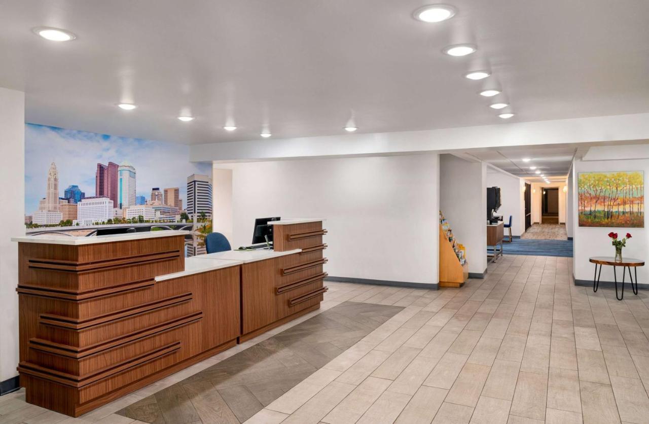 La Quinta Inn By Wyndham Columbus Airport Area Εξωτερικό φωτογραφία