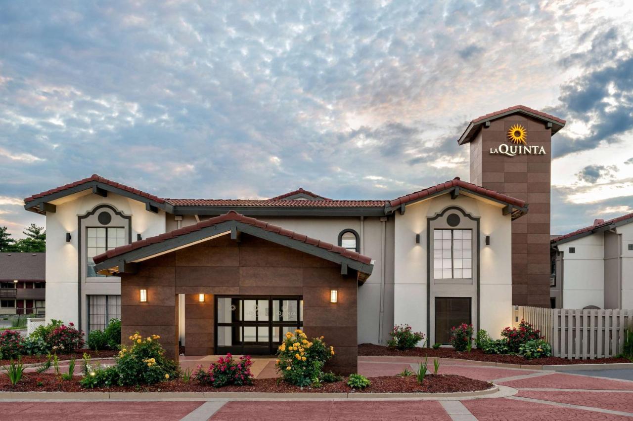 La Quinta Inn By Wyndham Columbus Airport Area Εξωτερικό φωτογραφία
