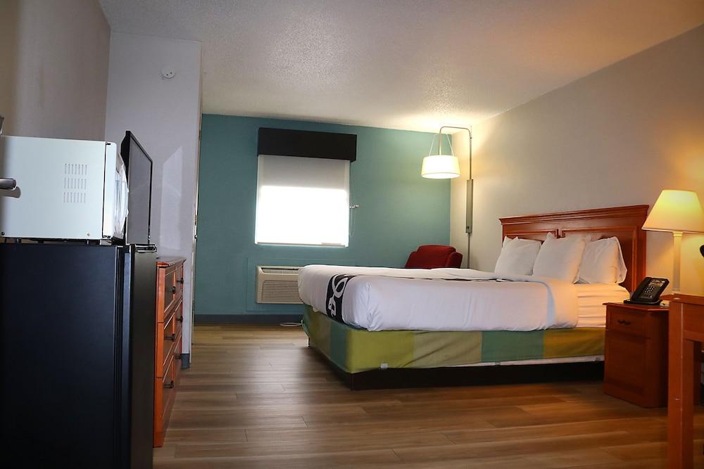 La Quinta Inn By Wyndham Columbus Airport Area Εξωτερικό φωτογραφία